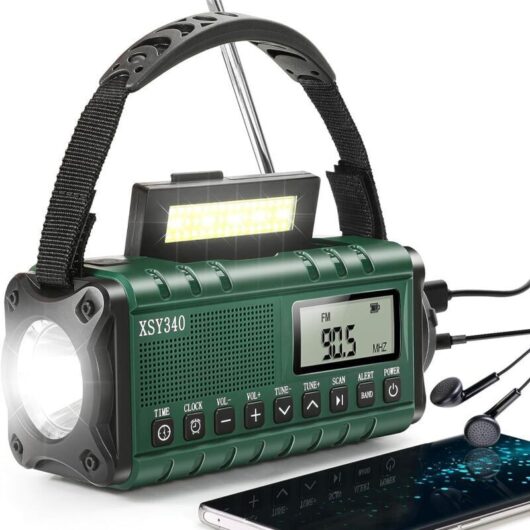 Portable DAB/FM Radio (green), 5000mAh Solar Radio, Solar Radio with USB Charger, Flashlight and Reading Light